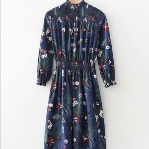 Zara Floral Pattern Midi Dress size small